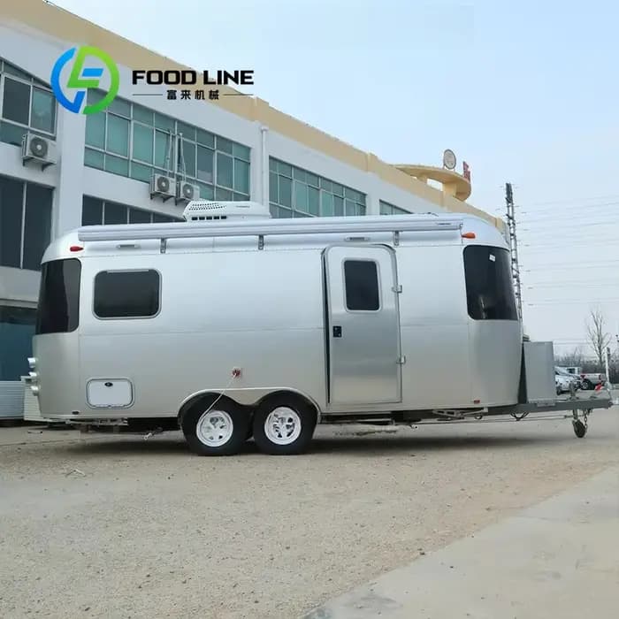 Remorque de Camping tout-terrain en aluminium personnalisée de 5m avec cuisine de tente pour les voyages en plein air