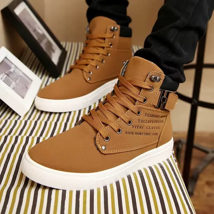 Baskets montantes pour hommes, bottes de sport, mode extérieur, confortables et décontractées, chaussures rétro de Style britannique pour hommes