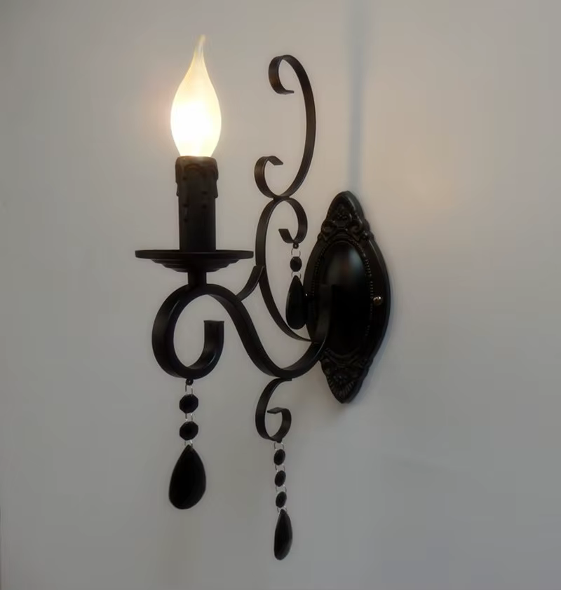 Applique murale vintage classique européenne, corps en fer forgé noir, bougie décorative en cristal,