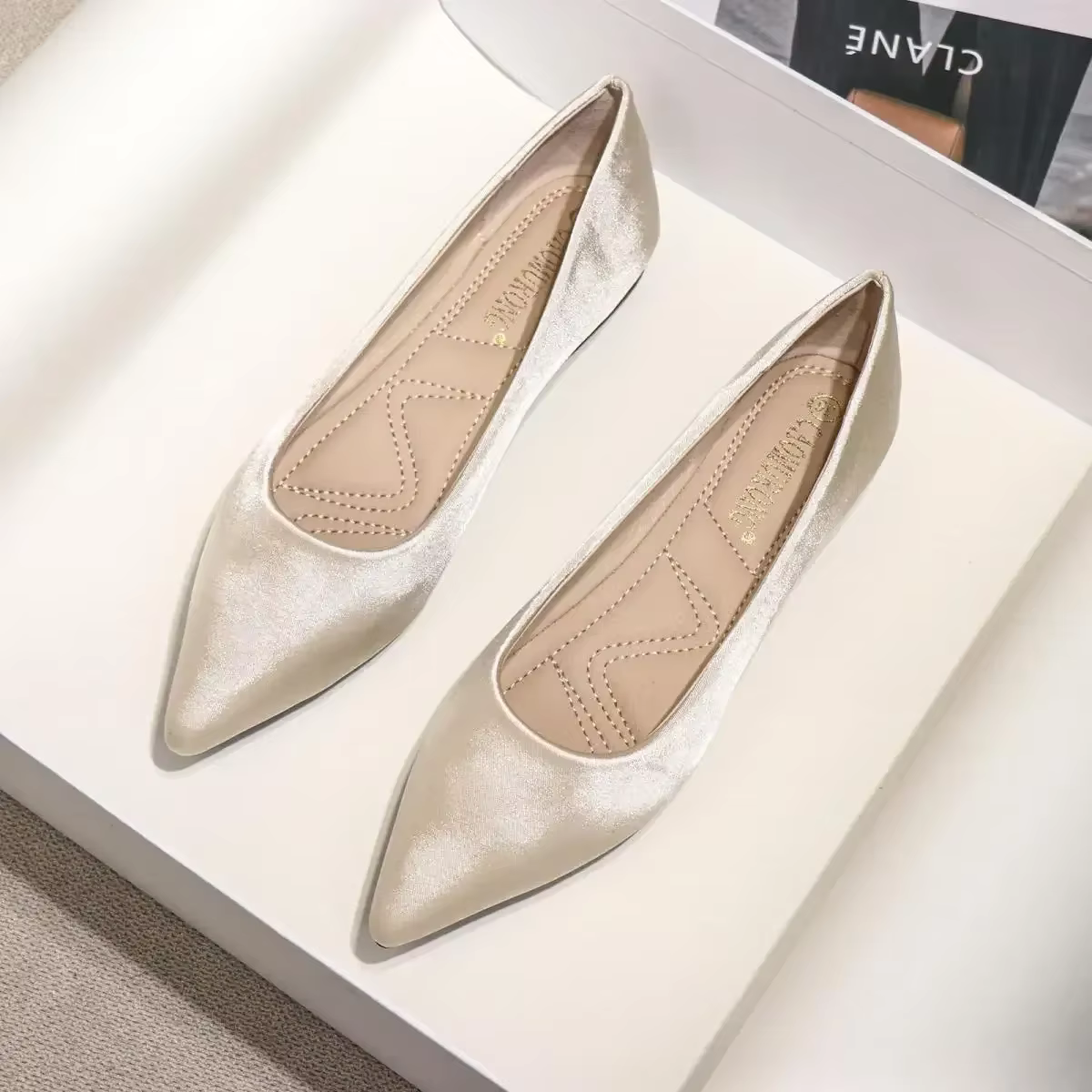 Chaussures plates pour femmes mocassins dernières chaussures pour dames à bout pointu Style coréen a