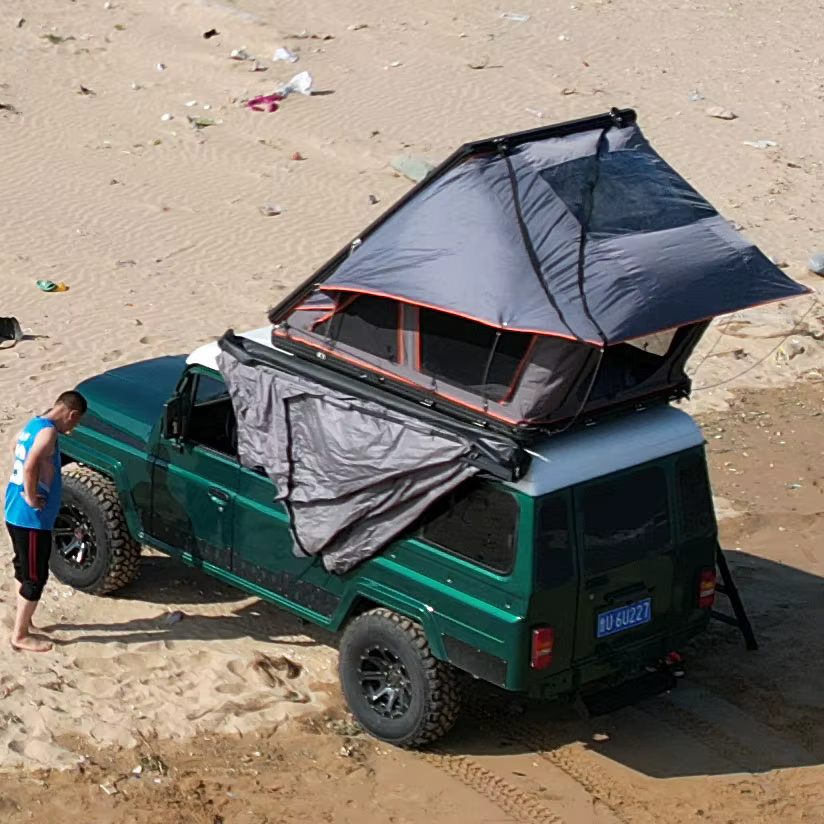 Tente de toit rigide pour voiture, ouverture en 3 secondes, camping extérieur XL 4 personnes, ouvert