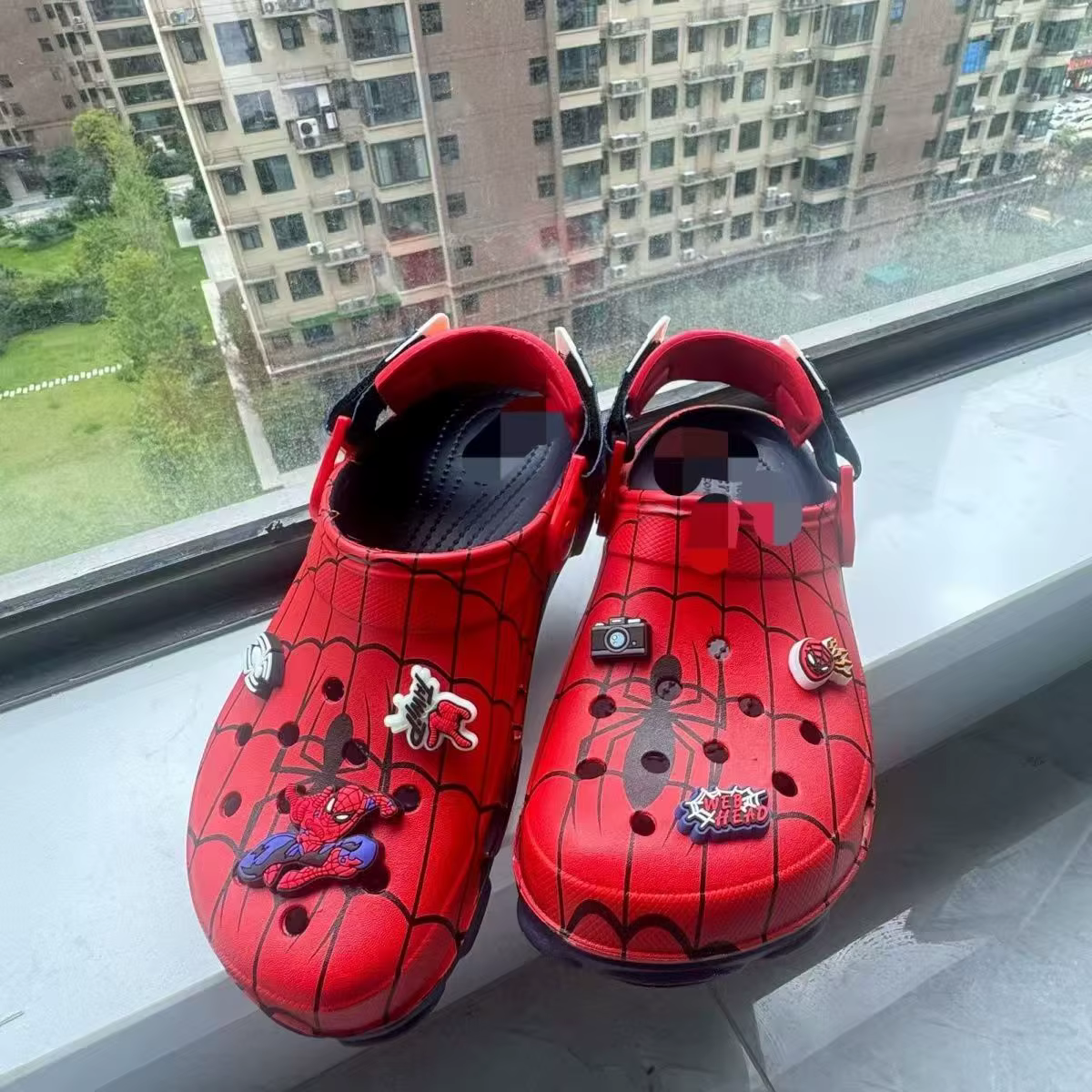 Pantoufles de dessin animé Spider-Man, sandales de plage antidérapantes, pantoufles mignonnes en EVA