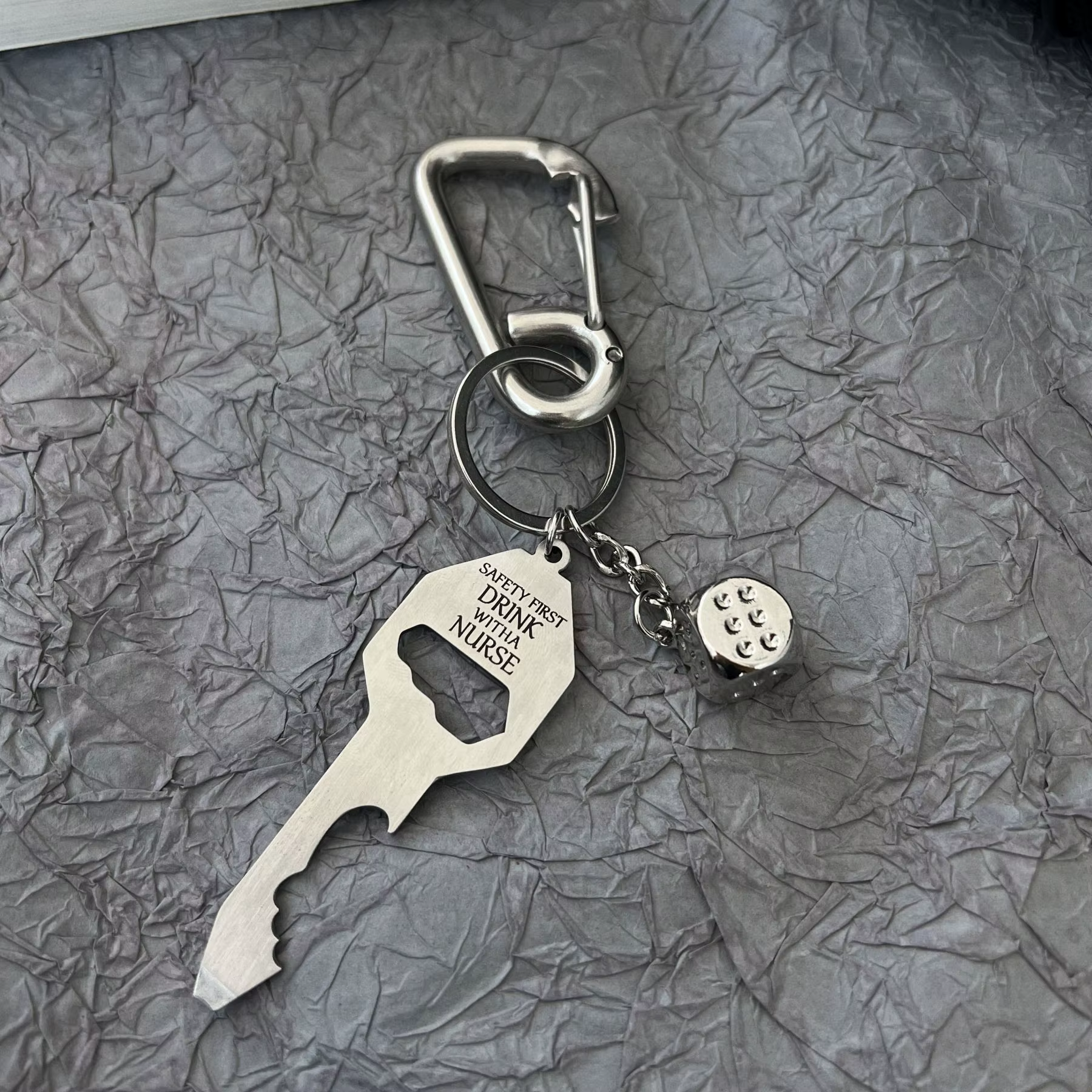 Mousqueton en acier inoxydable, accessoires porte-clés à la mode, qualité supérieure, pendentif de t
