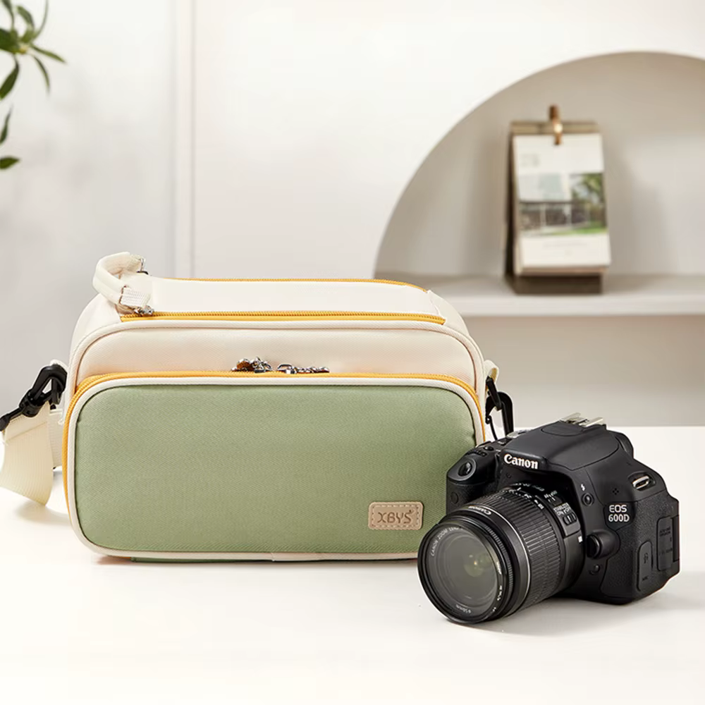 Sac de rangement pour appareil photo avec design bicolore, comprenant un sac pour ranger l'équipemen