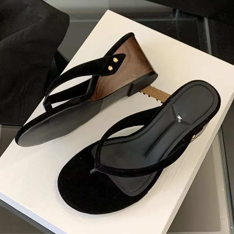 Eilyken 2026 Nouvelles Sandales Compensées d'Été à Bout Rond et Talon Haut pour Femme – Tongs Tendan