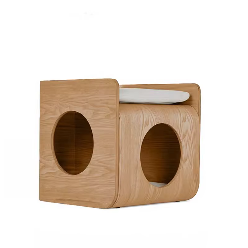 Table d'appoint basse d'angle vintage en bois, style nordique français, design original et minimalis
