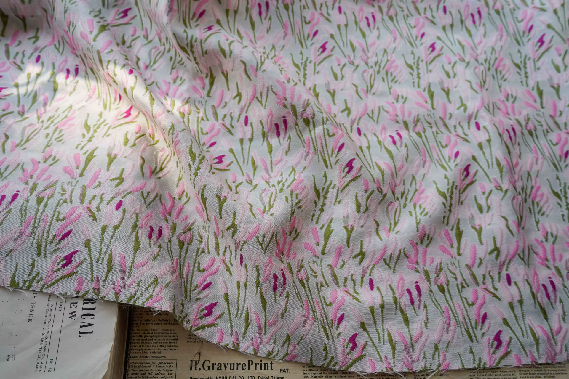 Tissu Jacquard en relief rose Pastel pour femmes, robe bohème, sac à cosmétiques, Design, matériel a