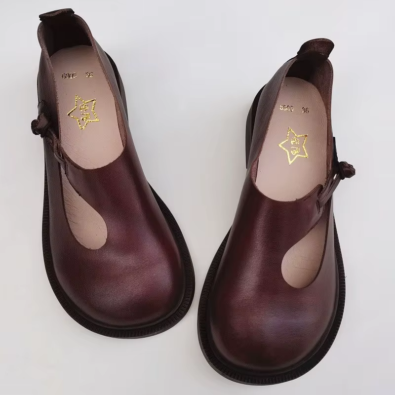 Careaymade-Chaussures en cuir véritable à tête ronde pour femmes, chaussures simples originales respirantes faites à la main, grandes chaussures rétro nationales