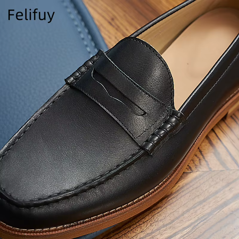 Nouvelles chaussures décontractées noires pour hommes, mocassins en daim de vache marron à bout rond, chaussures en cuir véritable pour le travail, les trajets quotidiens et les affaires, style britan