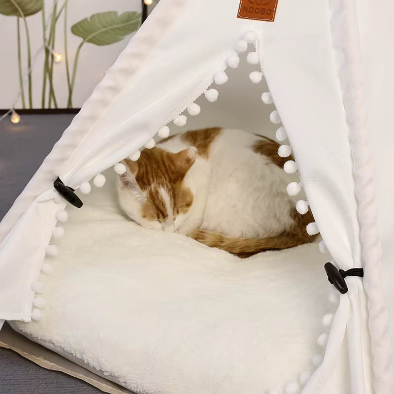Tente tipi d'hiver pour animaux de compagnie avec coussin double face