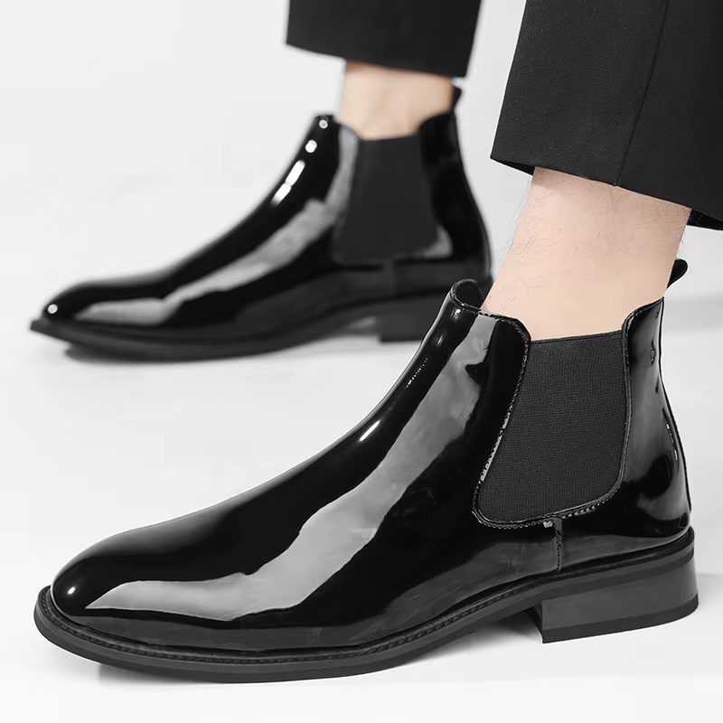 Bottines Chelsea pour hommes en cuir verni noir boucle cheville bout rond affaires classique à la main hommes bottes courtes Botas De Hombre
