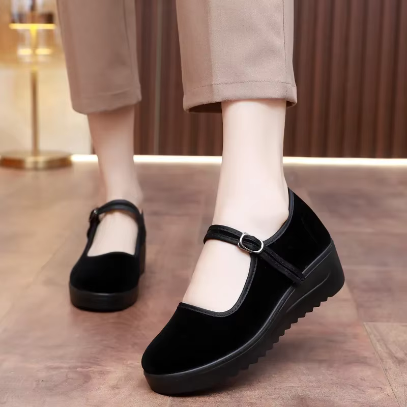 Chaussures de travail confortables à fond épais pour femmes, chaussures en coton de Style pékin, antidérapantes, chaussures de travail d'hôtel à bout rond, usage quotidien