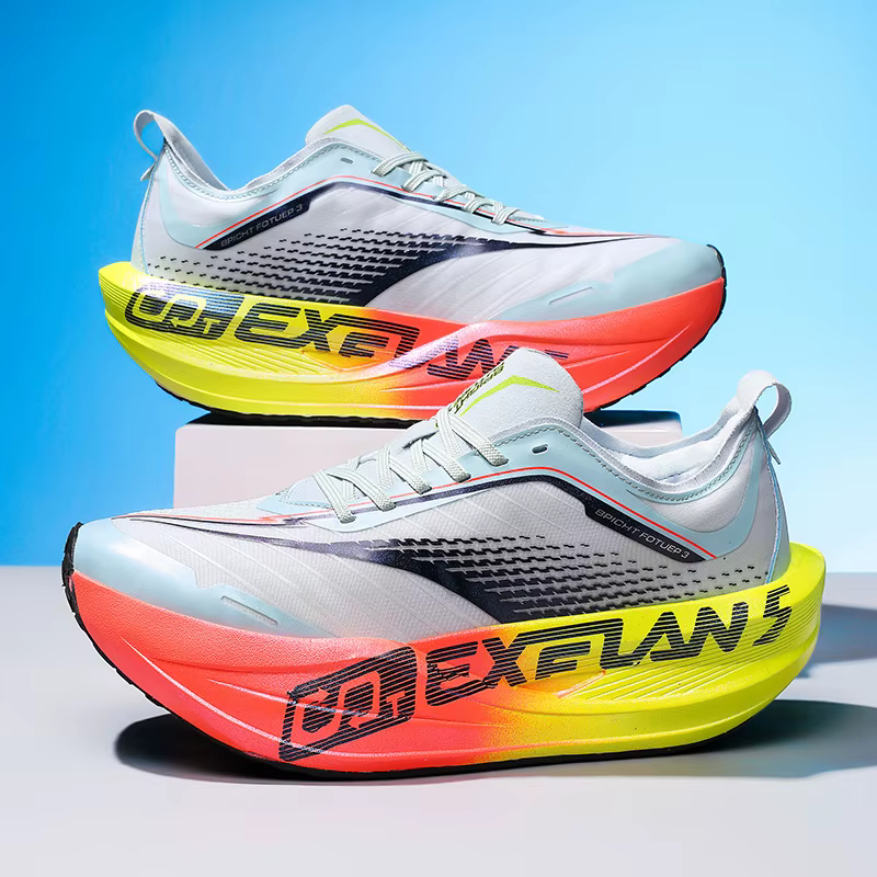 Chaussures de course à pied en fibre de carbone pour marathon
