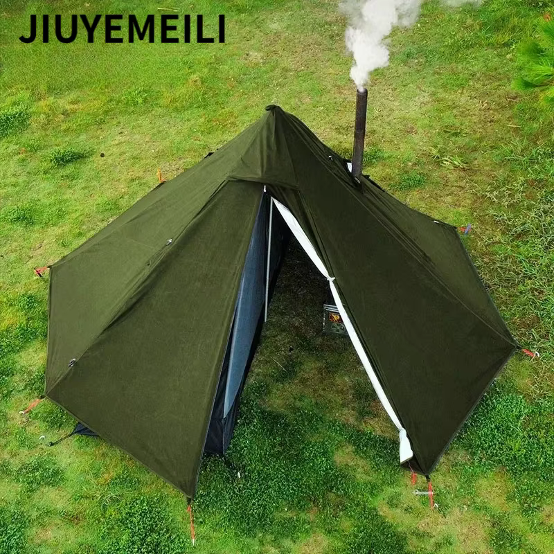 Tente de camping chaude avec fenêtre pour cheminée