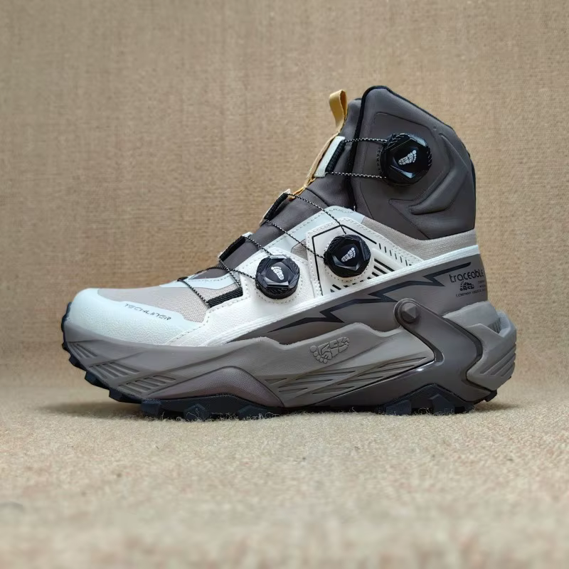 Chaussure de randonnée mi-montante de marque originale