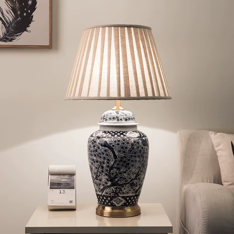 Lampe de table en céramique bleue vintage, grandes lampes de table en porcelaine pour villa, salon, maison, chambre à coucher de luxe, éclairage de chevet