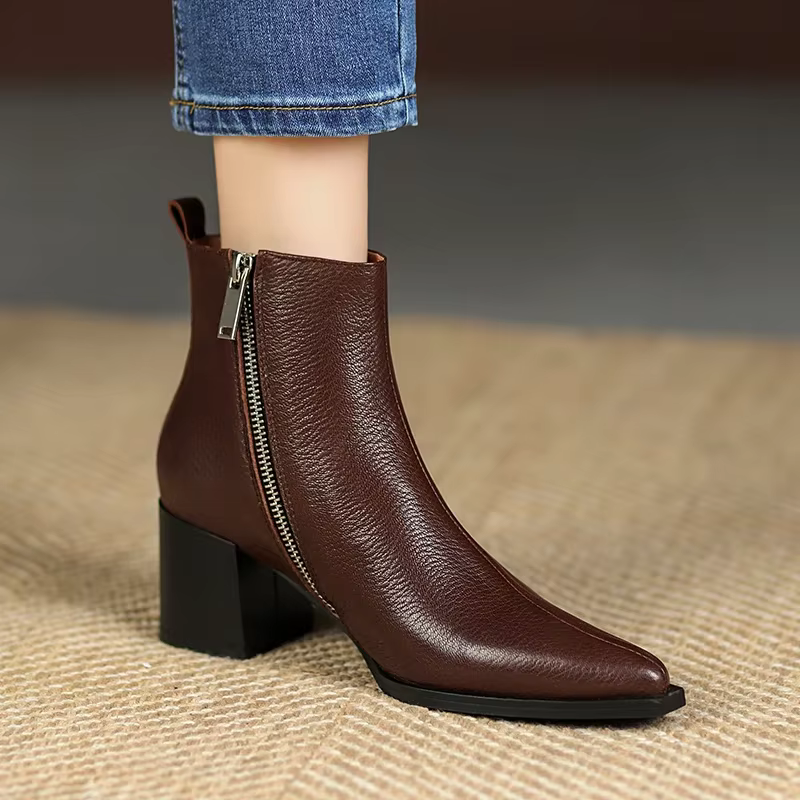 2025 nouveau automne hiver en cuir véritable femmes bottes mode bout pointu Chelsea bottes gros talons hauts femmes chaussures bottines