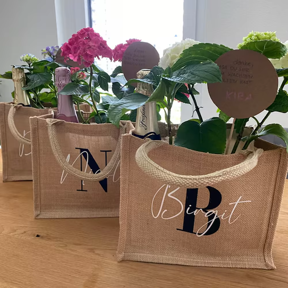 Sac en Jute personnalisé avec initiales, sac de plage, cadeau d'anniversaire pour la fête des mères, cadeau de fête d'enterrement de vie de jeune fille, cadeau de demoiselle d'honneur pour réception n