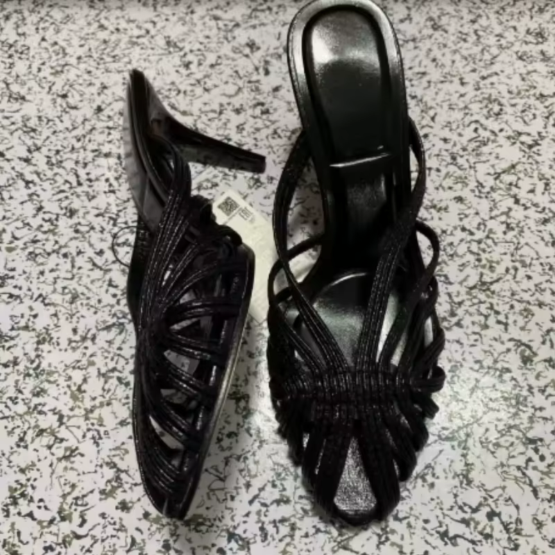 Pantoufles à talons hauts pour femmes, Design à bande étroite dorée, sandales coulissantes à bout pointu et à talons fins, chaussures élégantes pour robe de Banquet