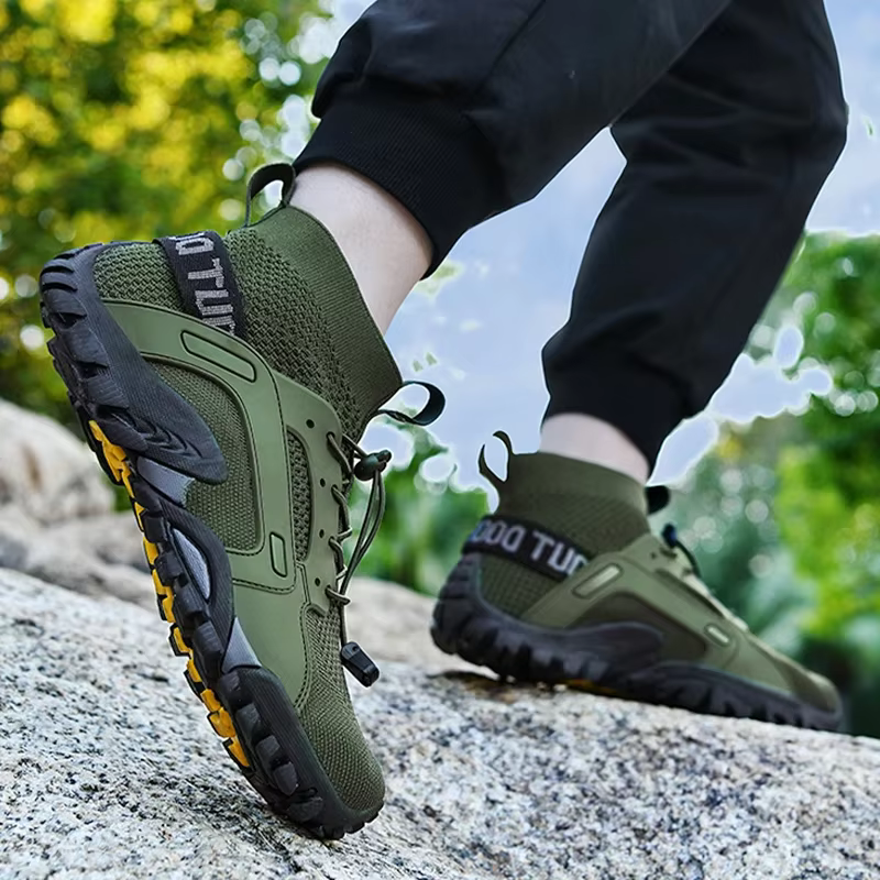 Chaussures d'eau flexibles coordonnantes à séchage rapide pour hommes