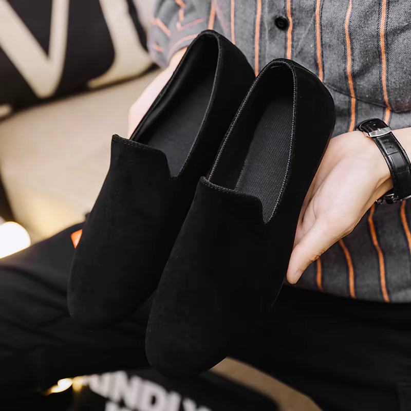 Soldes Exceptionnelles : Mocassins Noirs pour Hommes – Chaussures Plates d'Été Confortables et Légères, Décontractées, Antidérapantes, à Enfiler, Idéales pour les Hommes Actifs