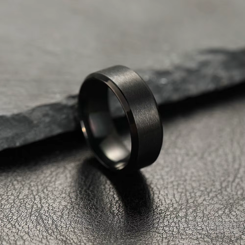 Bague de bijoux à breloques pour hommes et femmes, anneaux noirs en acier inoxydable, fiançailles de mariage, accessoire masculin mat de haute qualité