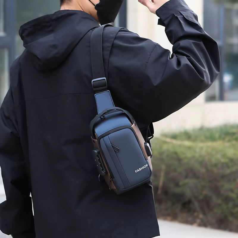 Petits sacs de taille pour hommes
