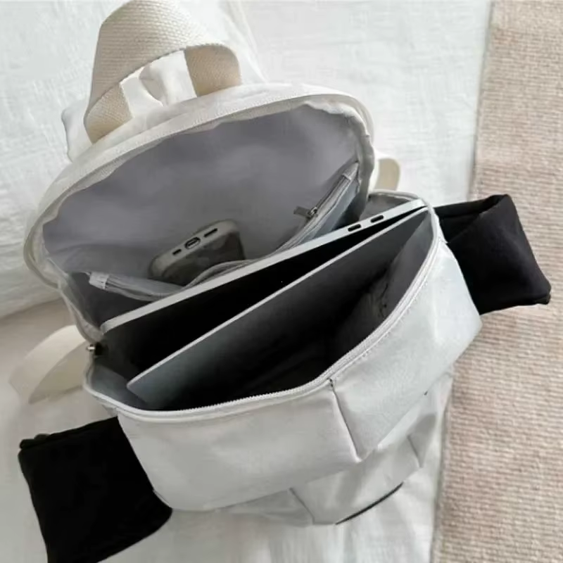 Nouveau sac à dos de voyage polyvalent décontracté de grande capacité à la mode 2025 sac à dos concis mignon