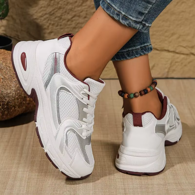 Chaussures de sport en maille respirante pour femmes, légères, confortables, à cravate basse, décontractées, à bout rond, pour la randonnée en plein air