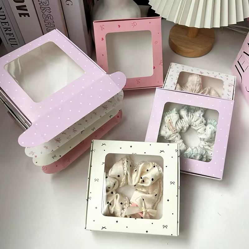 Boîte-cadeau carrée, présentoir de bijoux