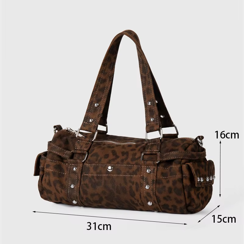 XMESSUN Nouveau Sac Fourre-tout Vintage Léopard à Rivets pour Moto, Sac Boston Tendance pour Trajet Quotidien, Sac à Bandoulière Décontracté pour Femme