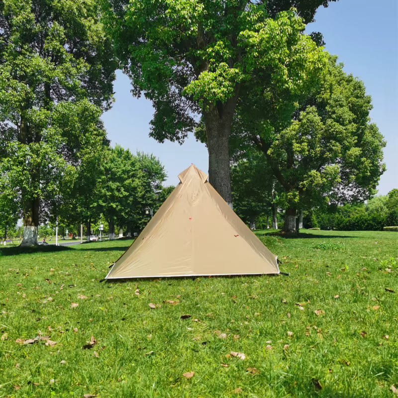 1 personne randonnée Camping tente ultralégère sans tige pyramide