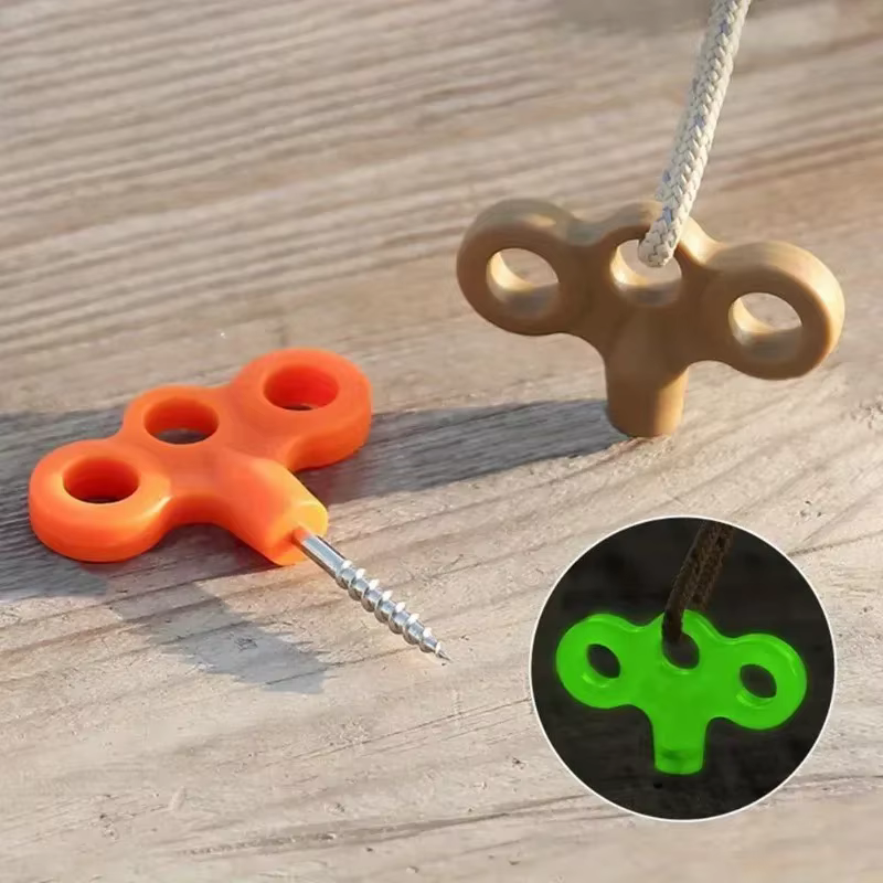 Clous de fixation pour tente de camping