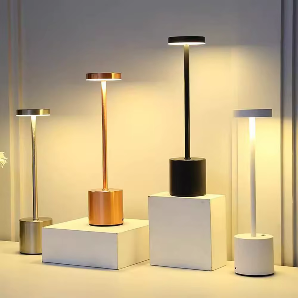 Lampe de bureau en métal LED, contrôle tactile 3 couleurs, luminosité réglable, rechargeable par USB, portable, décoration de chambre à coucher, salon, bar