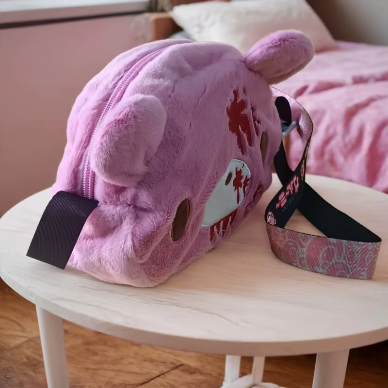 Sac bandoulière en peluche ours rose mignon, style avant-gardiste rose avec détails effet sang, un sac à main pour femme amusant et unique