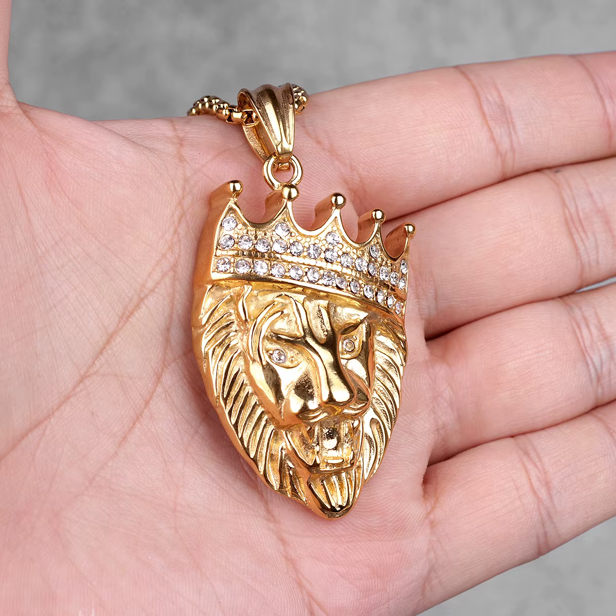 Colliers de luxe King Animal pour hommes, PmotJOHip Hop, bijoux masculins en acier inoxydable, cadeau de créativité, vente en gros, longue présidence