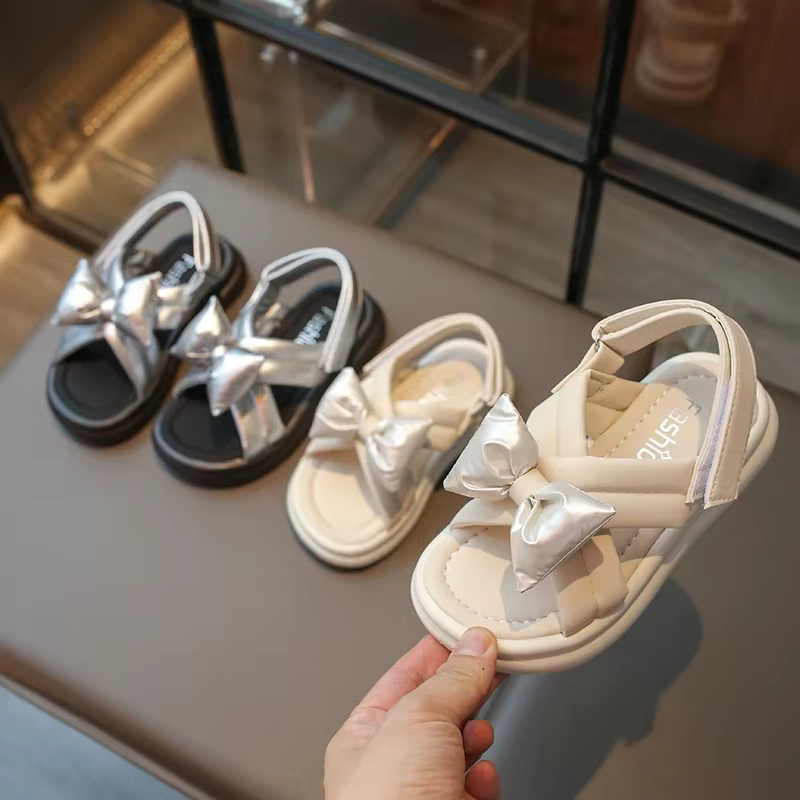 Sandales d'été pour filles, nouvelle mode, Style coréen, fond souple, antidérapant, polyvalente, Chic, doux, avec nœud papillon, chaussure de plage, 2025