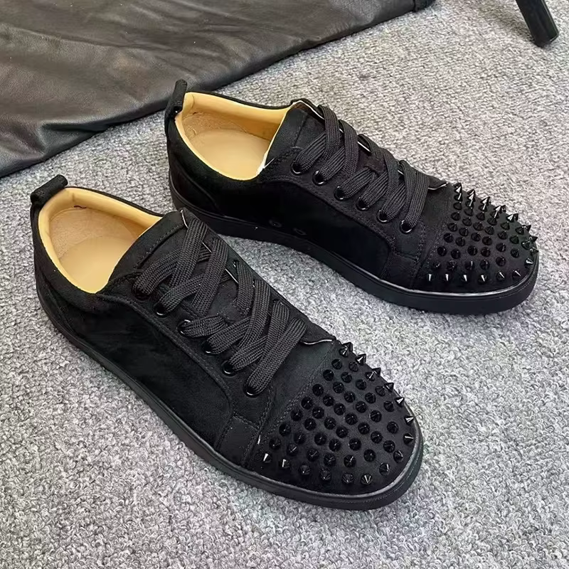 Hommes de luxe mode fête discothèque pointes chaussures cloutées à lacets appartements rivets chaussure noir élégant