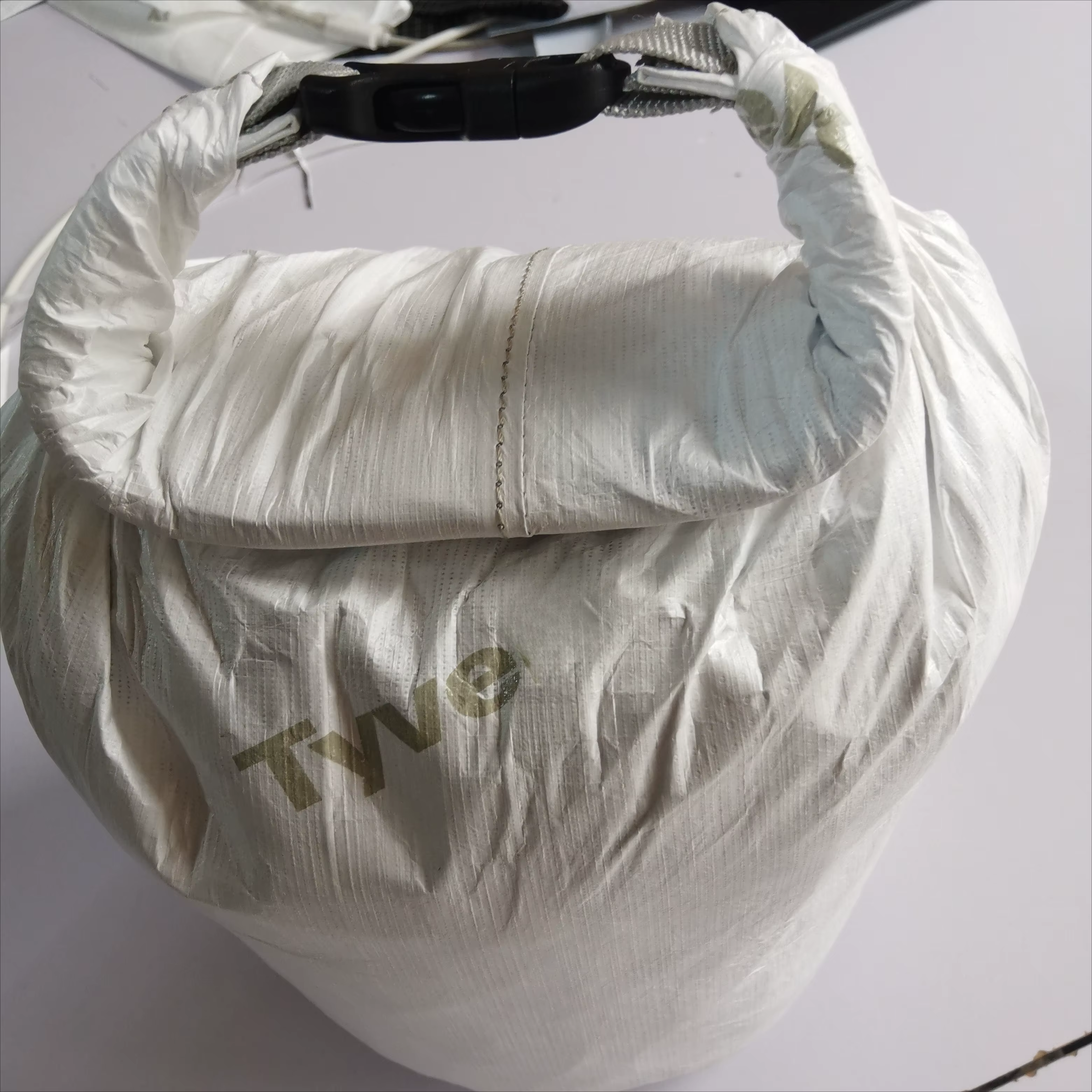 9.5L DuPont papier Tyvek ultraléger 20g fait à la main bricolage tissu fermeture roulée sac de rangement Camping en