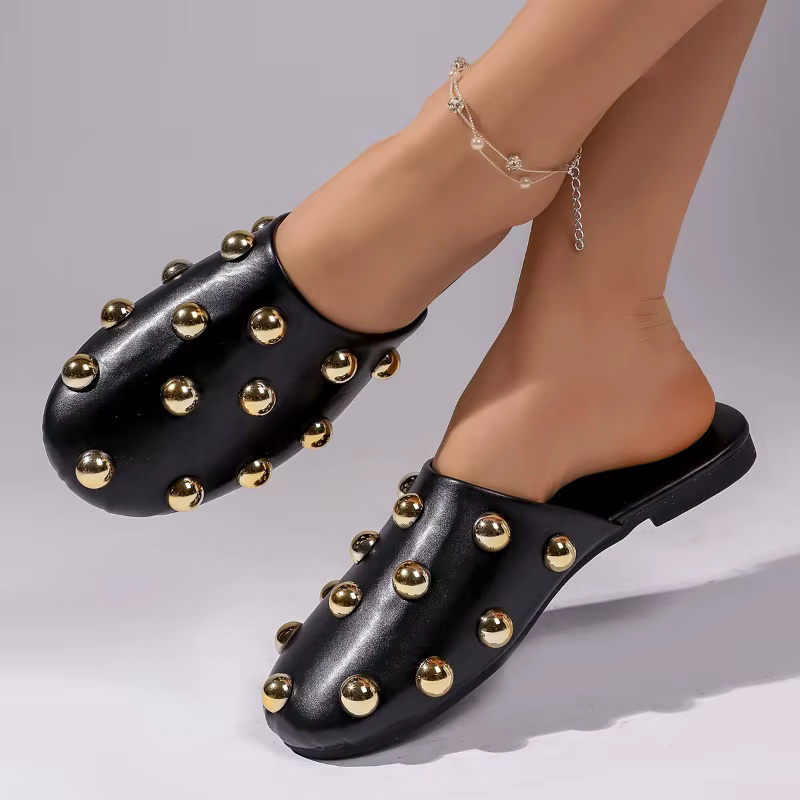 Sandales confortables à rivets métalliques, mules décontractées à enfiler, pantoufles à semelle souple en caoutchouc, chaussures plates pour usage quotidien