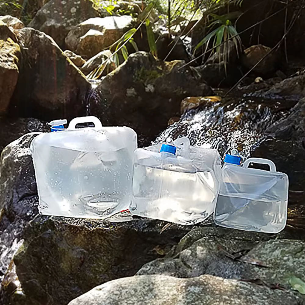 Seau pliant de 5 à 20l avec robinet