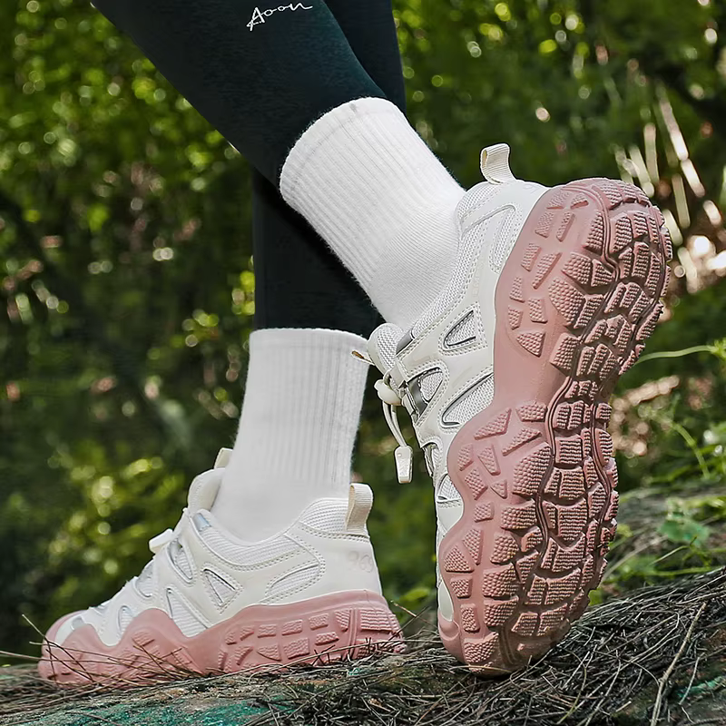 Chaussures de randonnée antidérapantes pour femmes