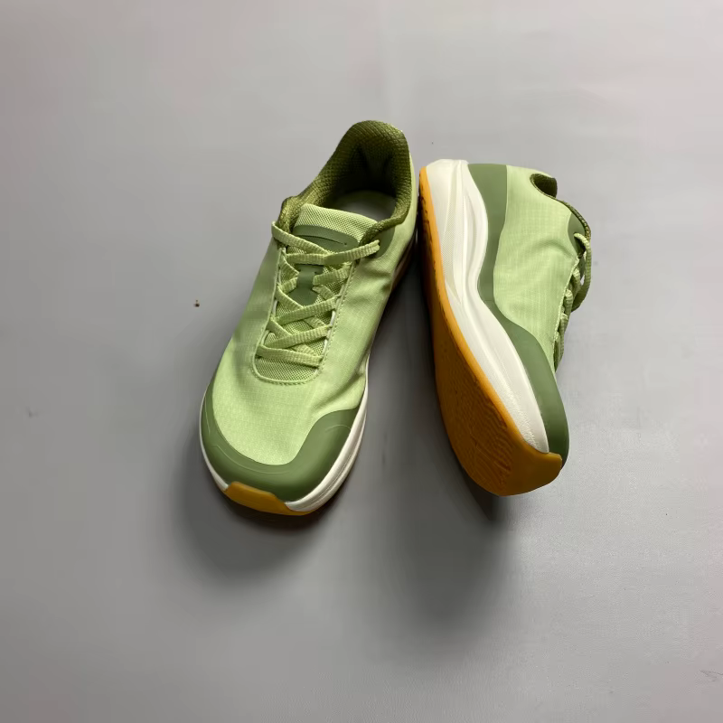 Chaussures de sport d'extérieur vert clair grande taille à semelle large