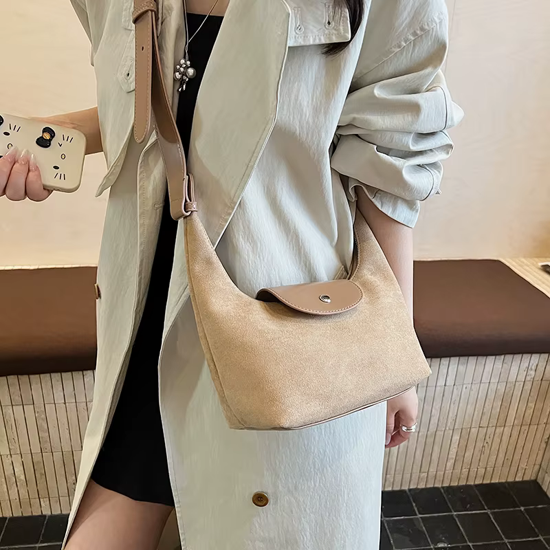 Sac à bandoulière en cuir suédé pour femmes, sac à main café marron, pochette tendance 2025, sac Hobos de luxe pour dames