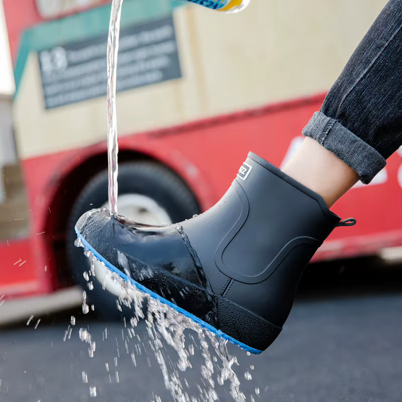 Chaussures de pluie antidérapantes allemandes pour hommes, bottes de pluie chaudes mi-mollet, chaussures imperméables en velours, chaussures de cuisine, lavage de voiture, chaussures de pêche pour fem