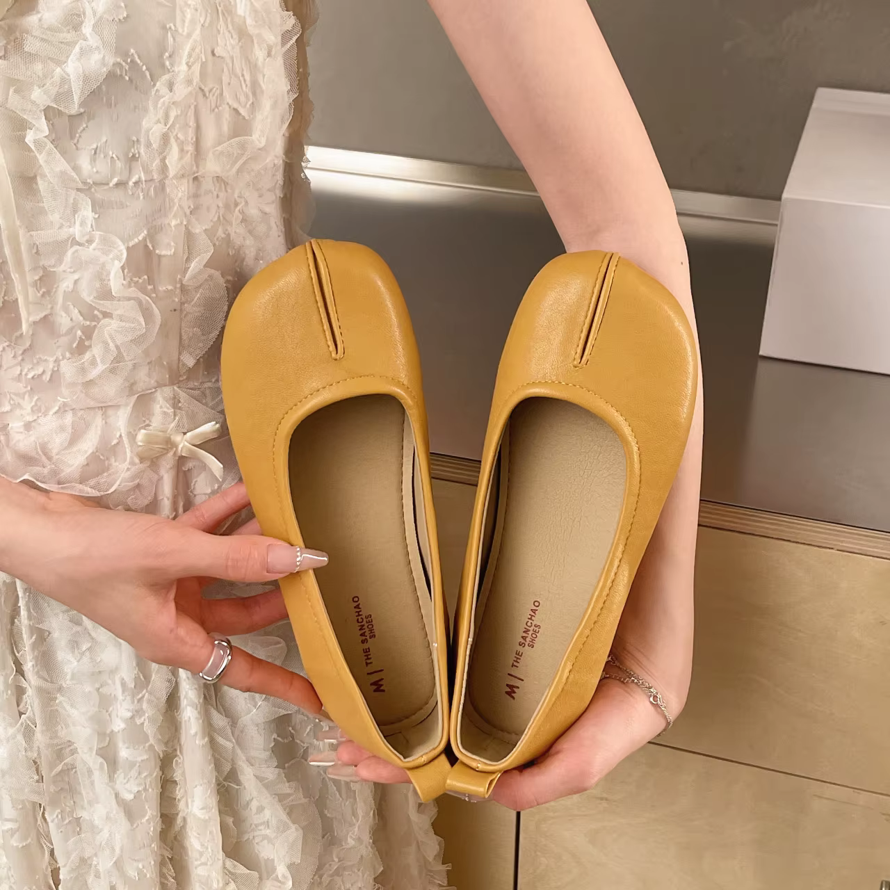 Nouvelles Chaussures Plates pour Femmes, Ballerines Souples, Mocassins Décontractés à Enfiler, Chaussures Basses pour Dames 1202