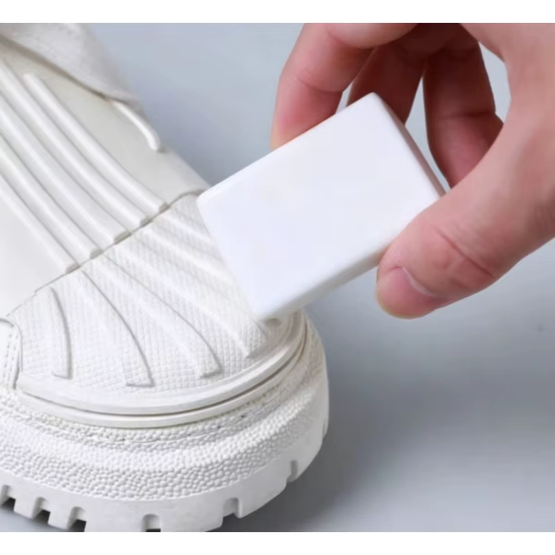 Gomme Nettoyante pour Chaussures en Daim et Baskets