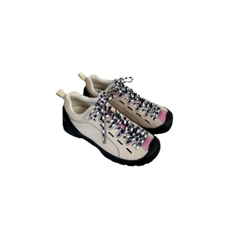 Chaussures de montagne en cuir pour femme