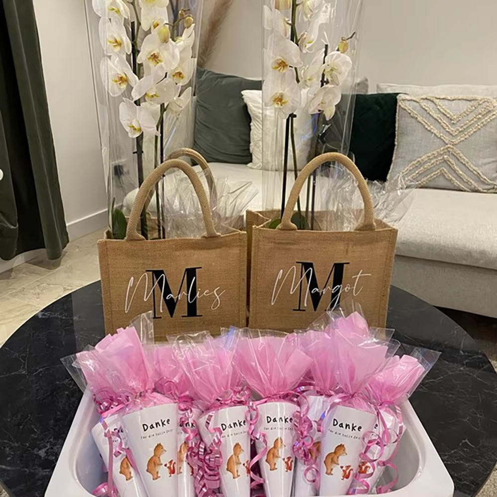 Sac en Jute personnalisé avec initiales, sac de plage, cadeau d'anniversaire pour la fête des mères, cadeau de fête d'enterrement de vie de jeune fille, cadeau de demoiselle d'honneur pour réception n