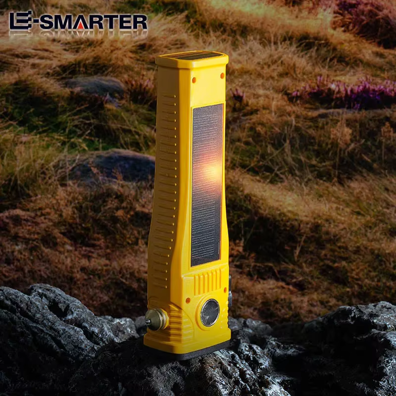 Lampe de poche tactique Super lumineuse, Rechargeable, haute Lumens, torche LED avec lumière latérale COB et affichage W5214